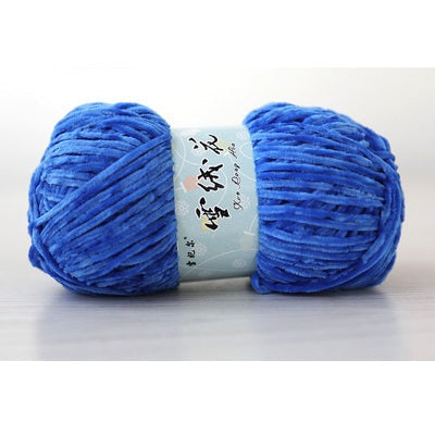 👑 Velvet Yarn