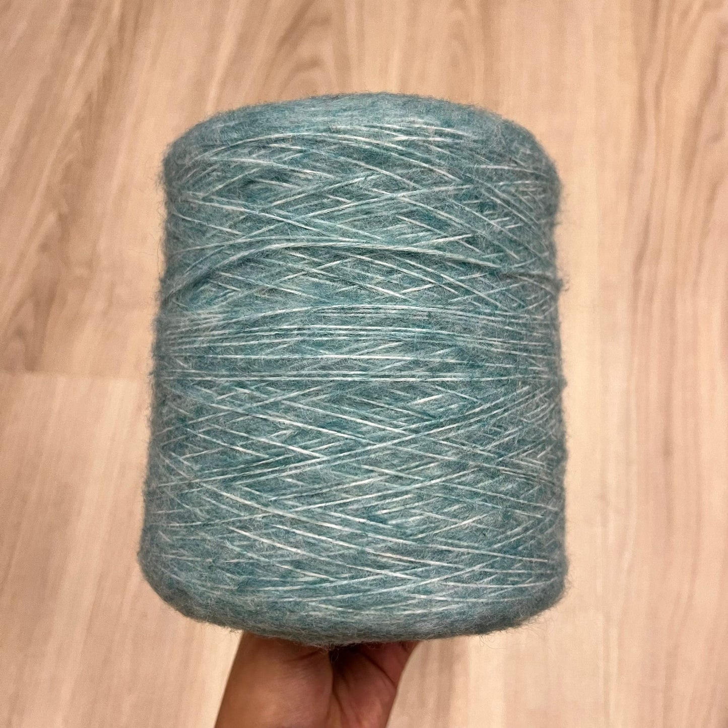 Mohair Cone: Solid (500g)