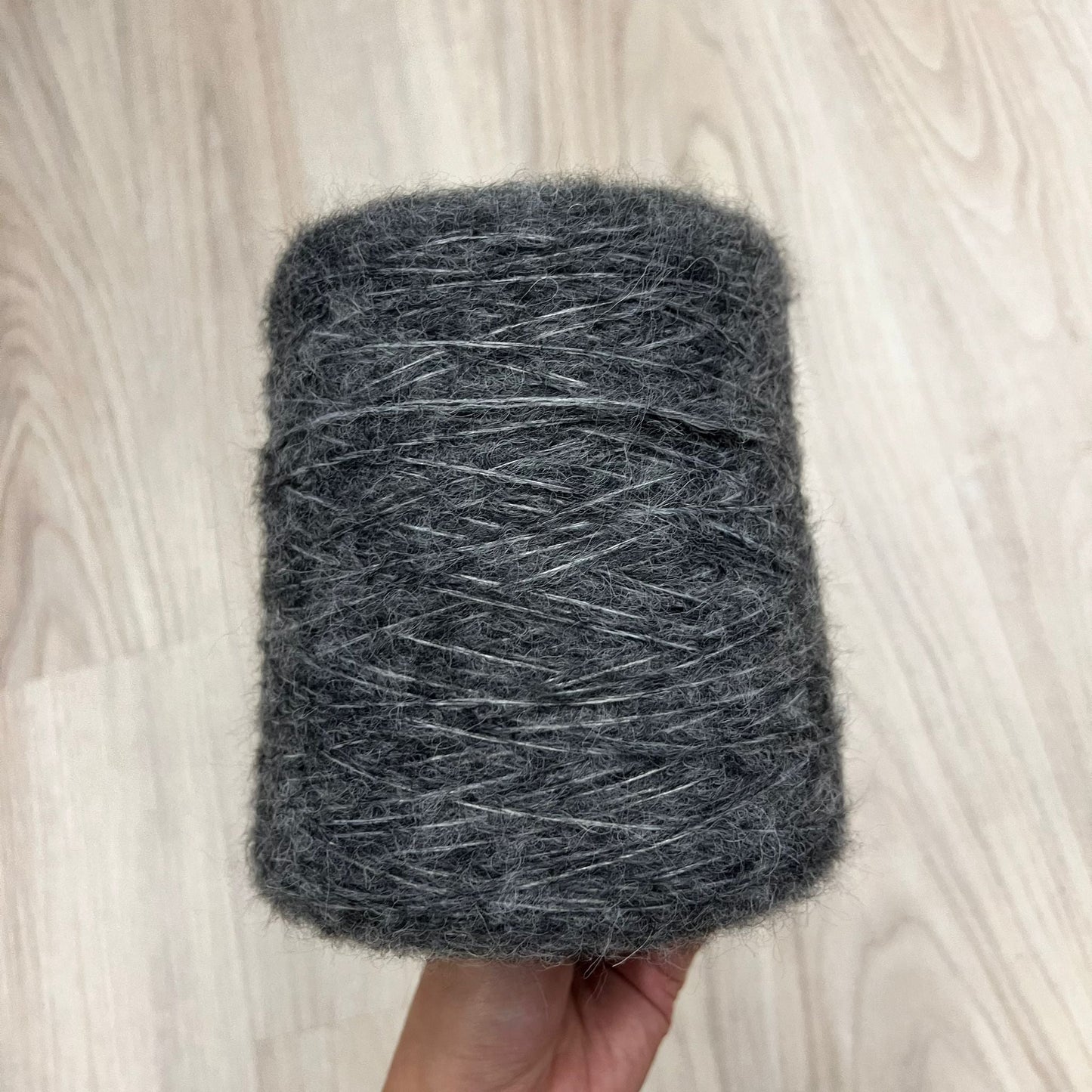 Mohair Cone: Solid (500g)