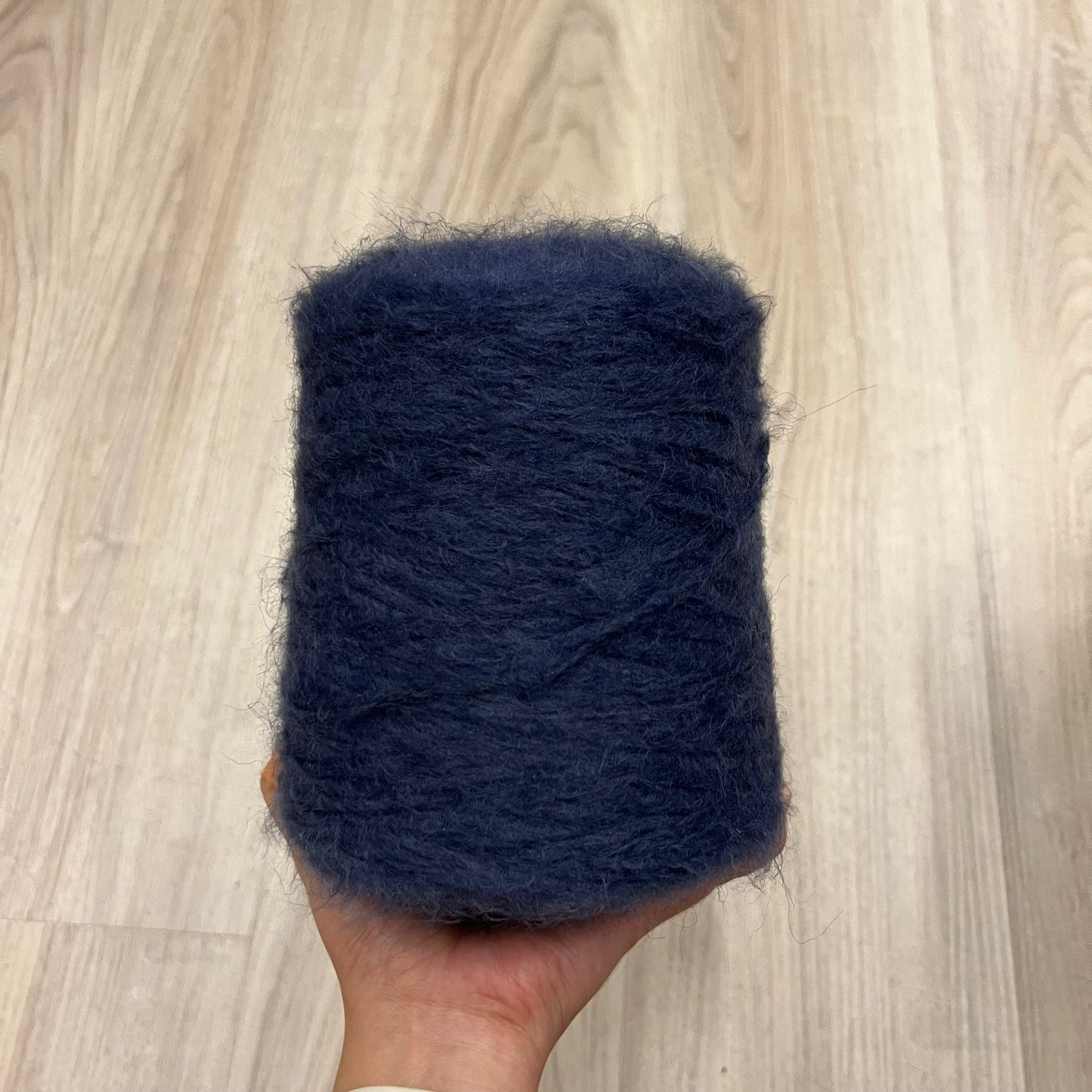 Mohair Cone: Solid (500g)