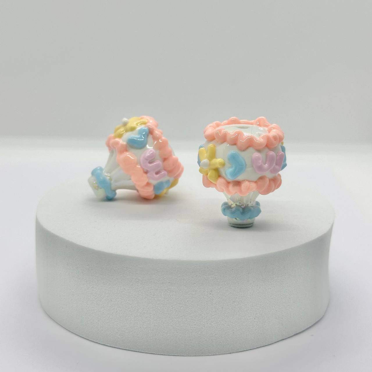 Accessories: Handpainted Hotair Balloon