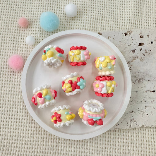 Handpainted Beads: Shelly