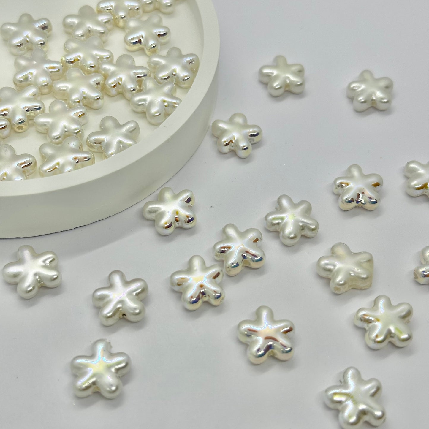 Faux Pearl Beads: Star