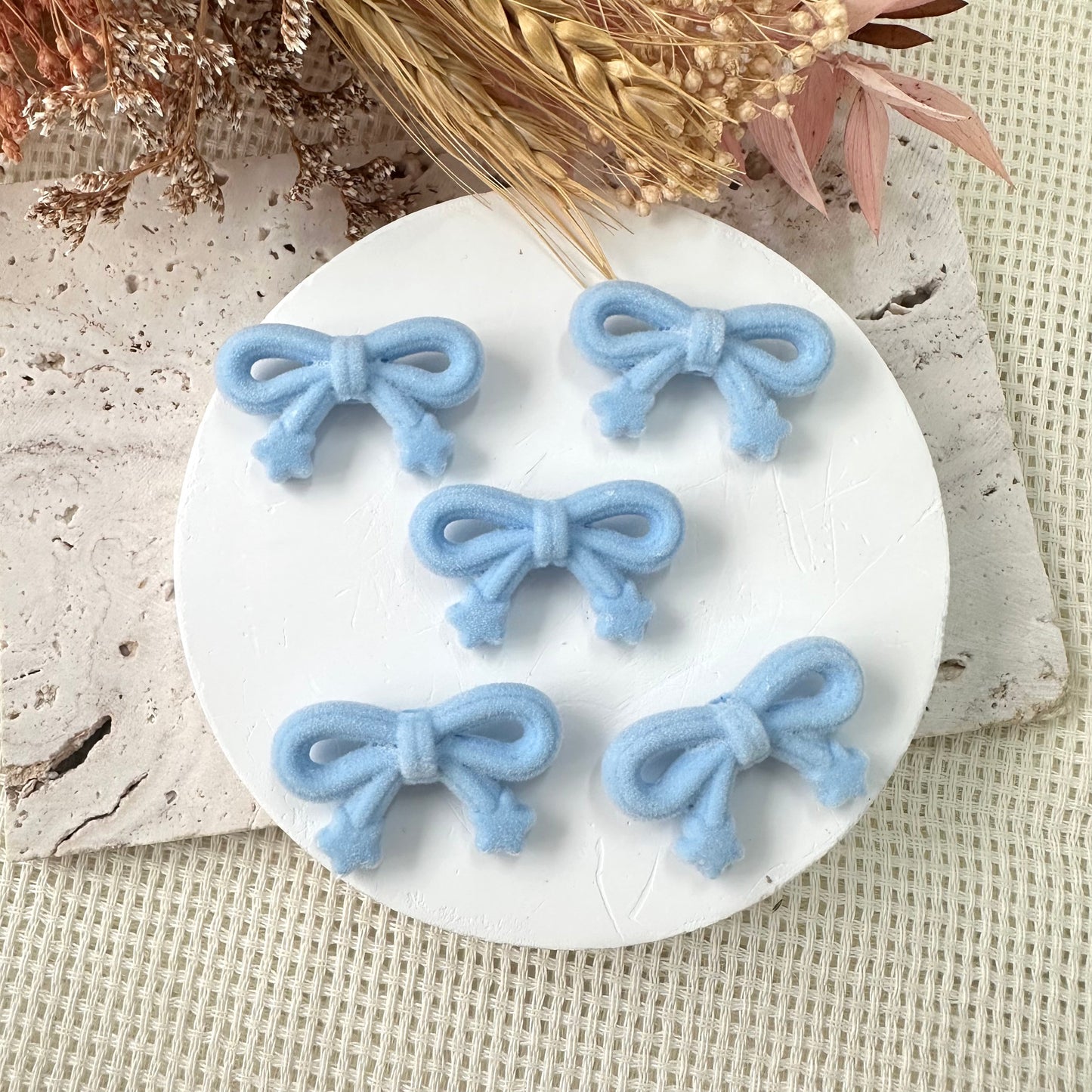 Velvet Beads: Ribbons (Assorted Colors)