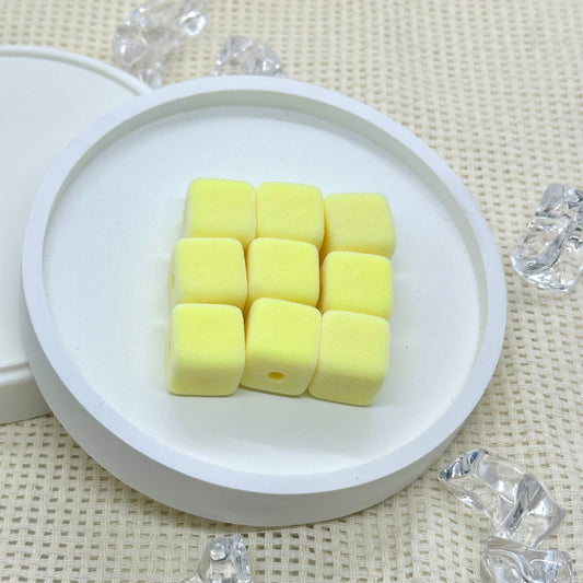 Velvet Beads: Cube