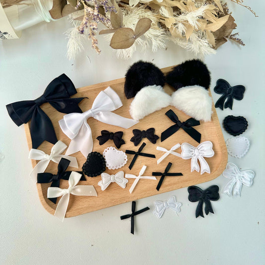 Stick-on Accessories: Assorted Kit (Monochrome)