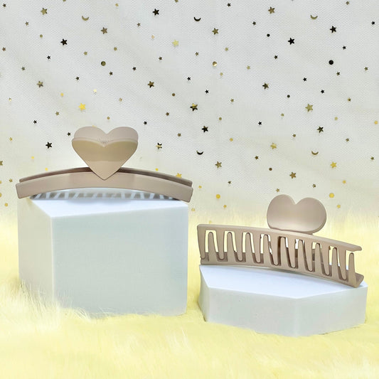 Matte Claw Clip: Crown Heart Claw Clip (Assorted Colors)