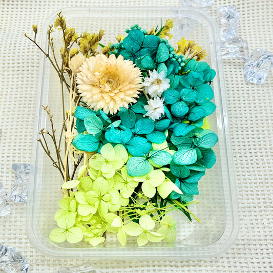 Preserved Floral Kit: Olive Breeze
