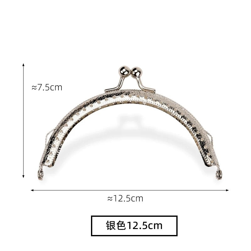 Silver Kiss Clasps