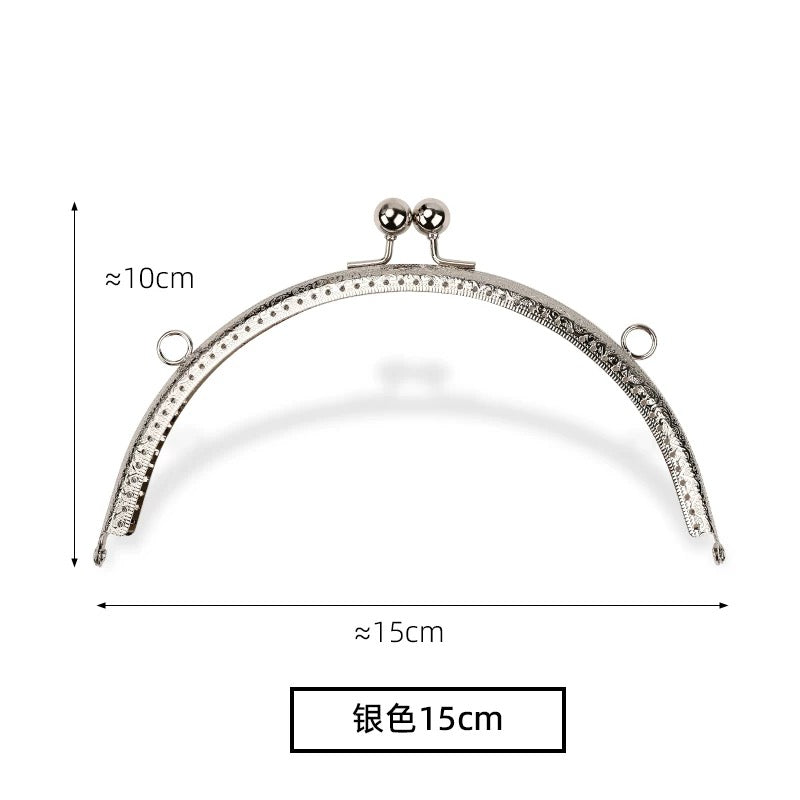Silver Kiss Clasps