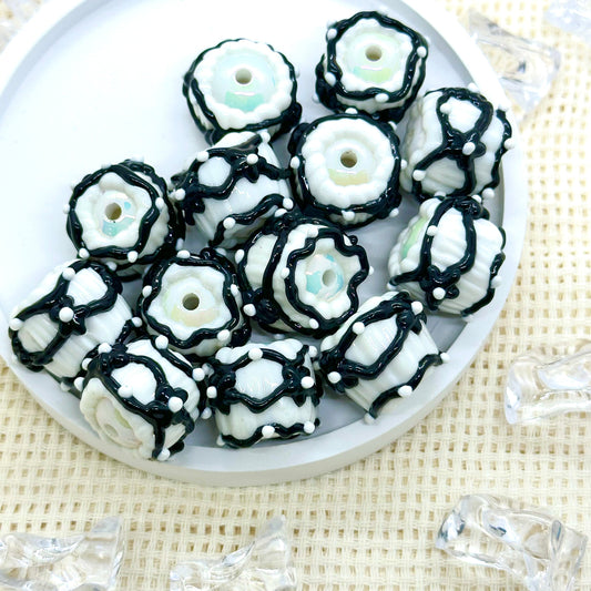 Handpainted Beads: Marusya