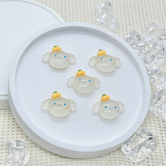 Stick-on Charms: Cinnamon Roll (glow in the dark)