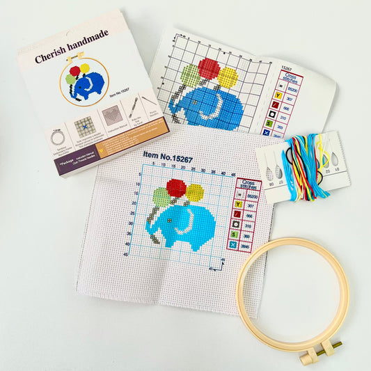 Cross Stitching Kits: 10x10cm