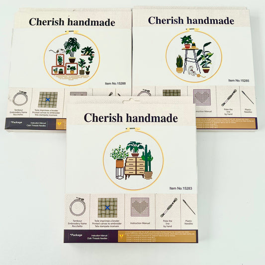Cross Stitching Kits: 18x18cm