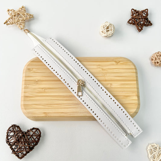 28cm PU Leather Zip (with Holes)