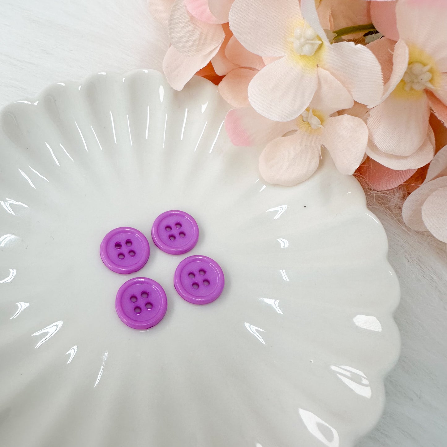 18mm Resin Buttons