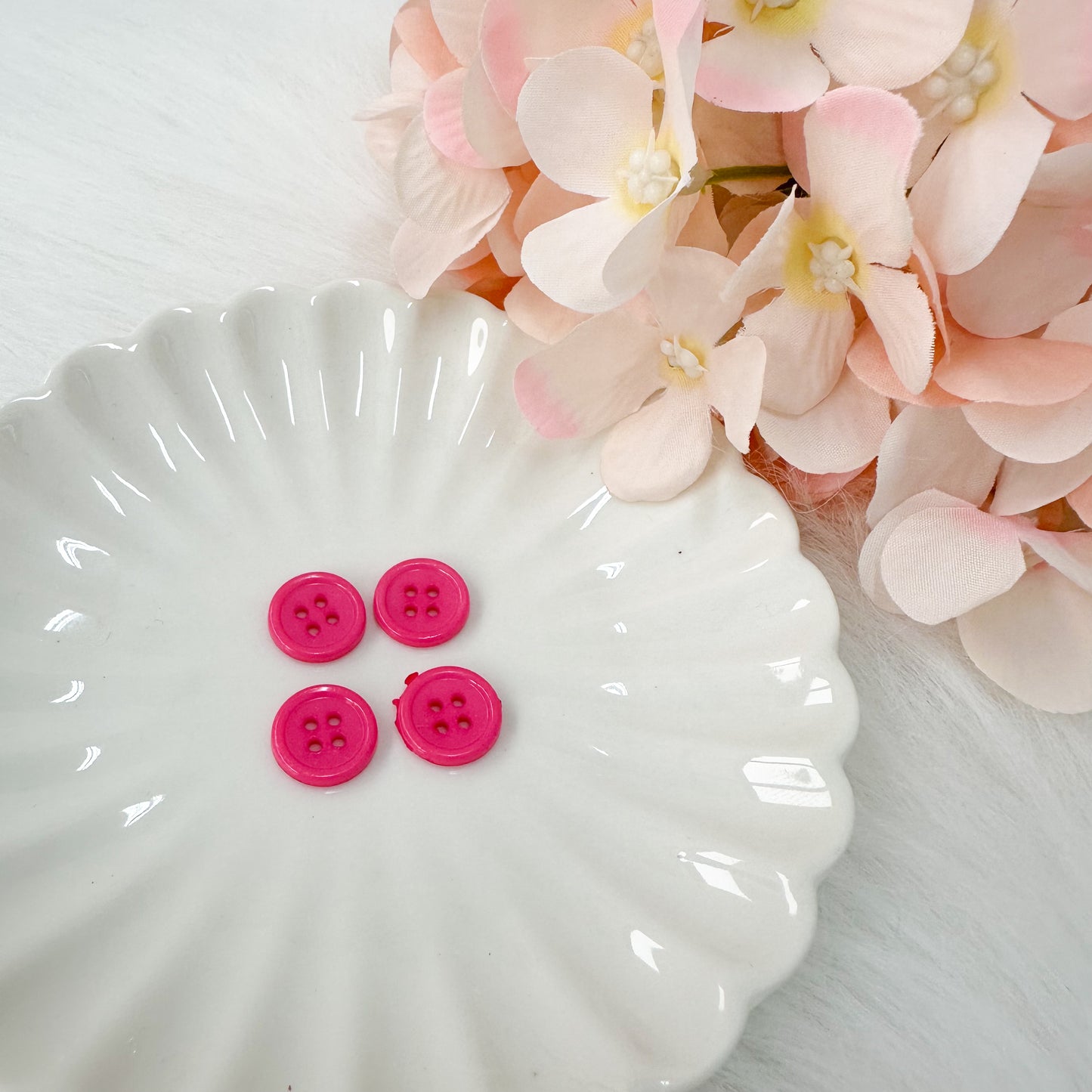 18mm Resin Buttons