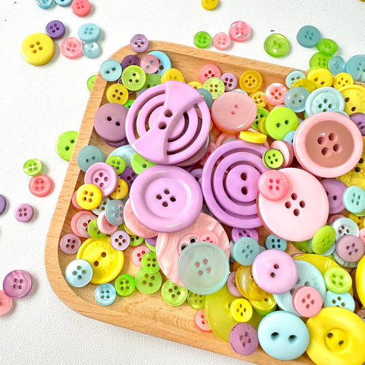10mm - 40mm Assorted Resin Buttons (Pastel Rainbows)