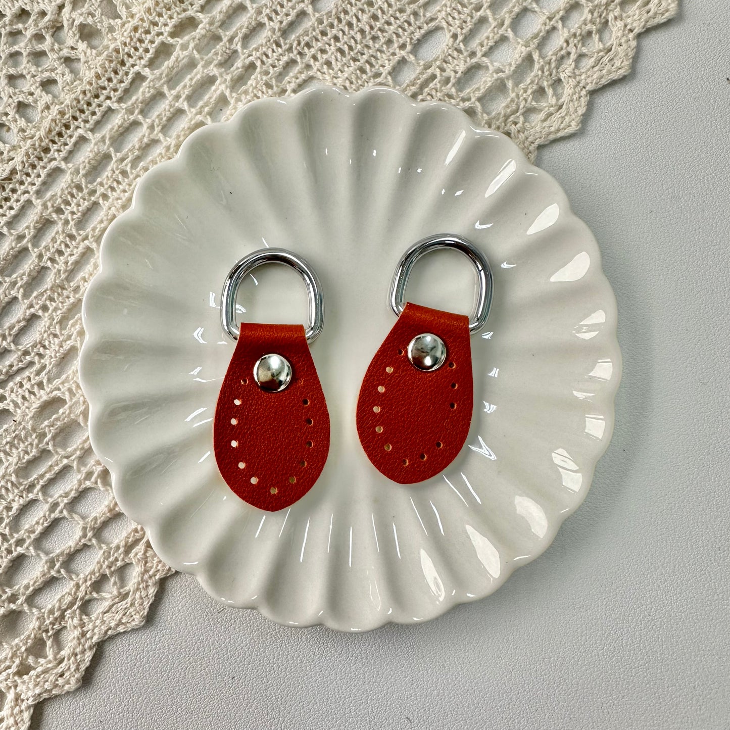 Metal D-ring Hoop with PU Leather (Sew-on)