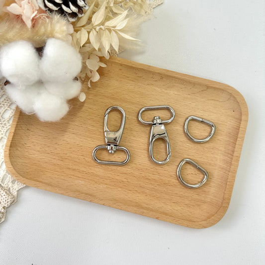 15mm / 20mm D-Ring (with clasp)