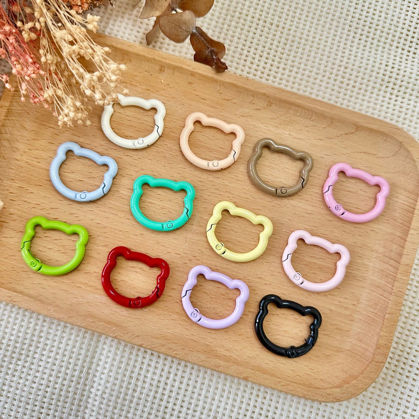 Bear Clasp Keyring (Assorted Colors)