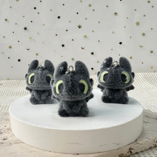 Velvet Charms with Eyepins: Toothless Night Fury Dragon