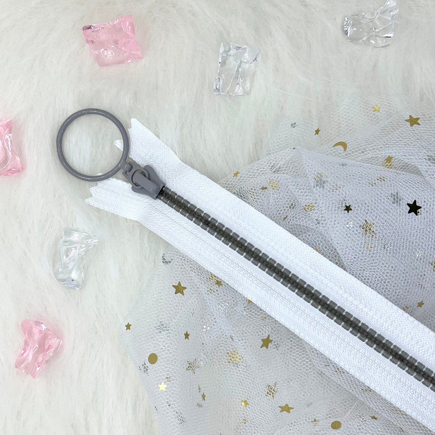 15cm Close-end Zipper (Round Hoop Pull)
