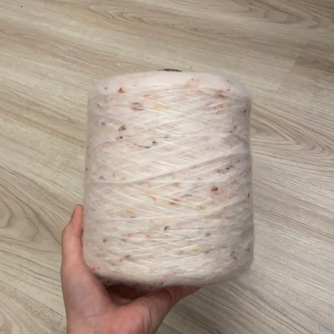 Mohair Cone: Solid (500g)