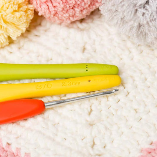 Clover Amure Crochet Hook Set