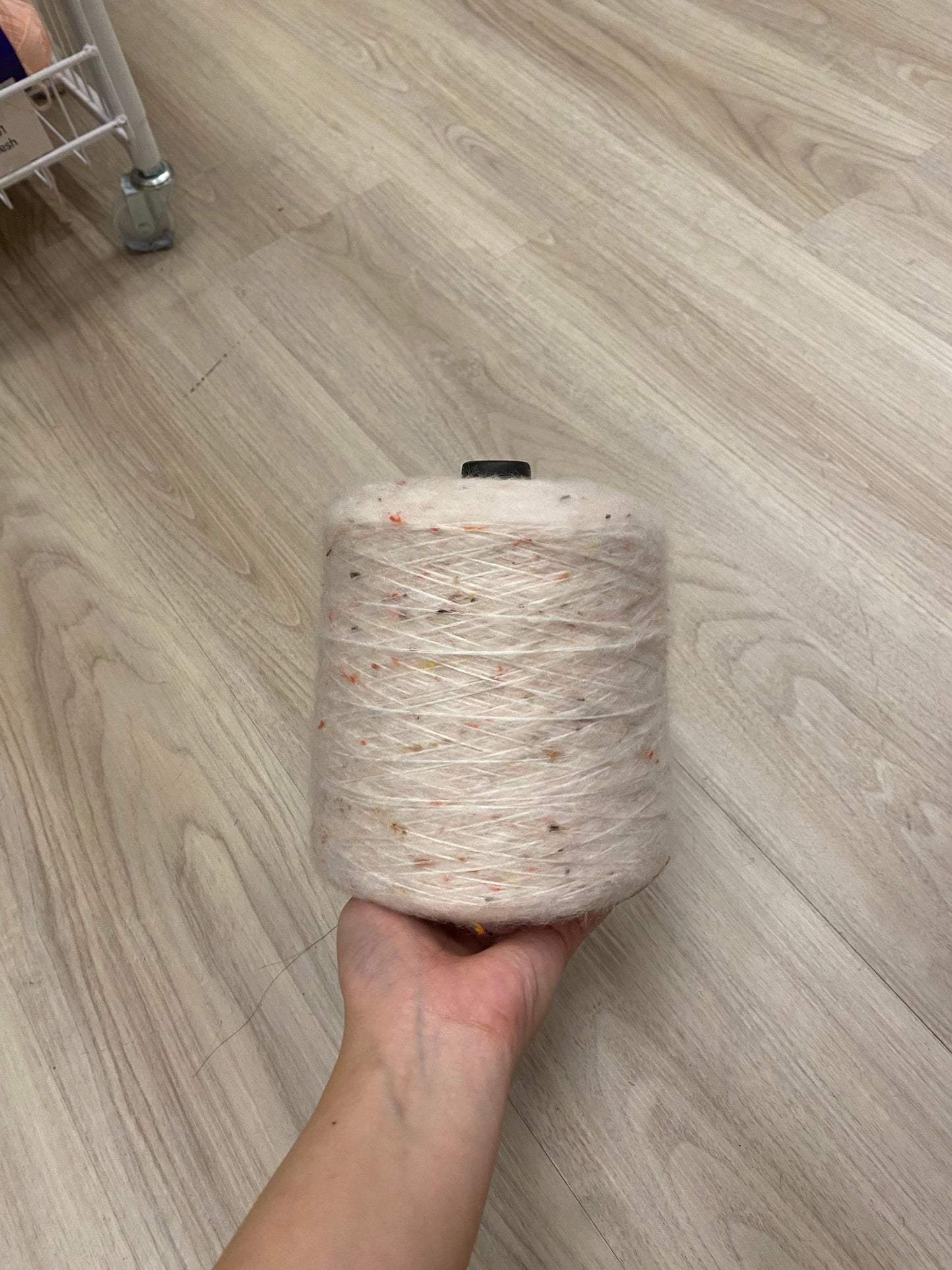 Mohair Cone: Solid (500g)