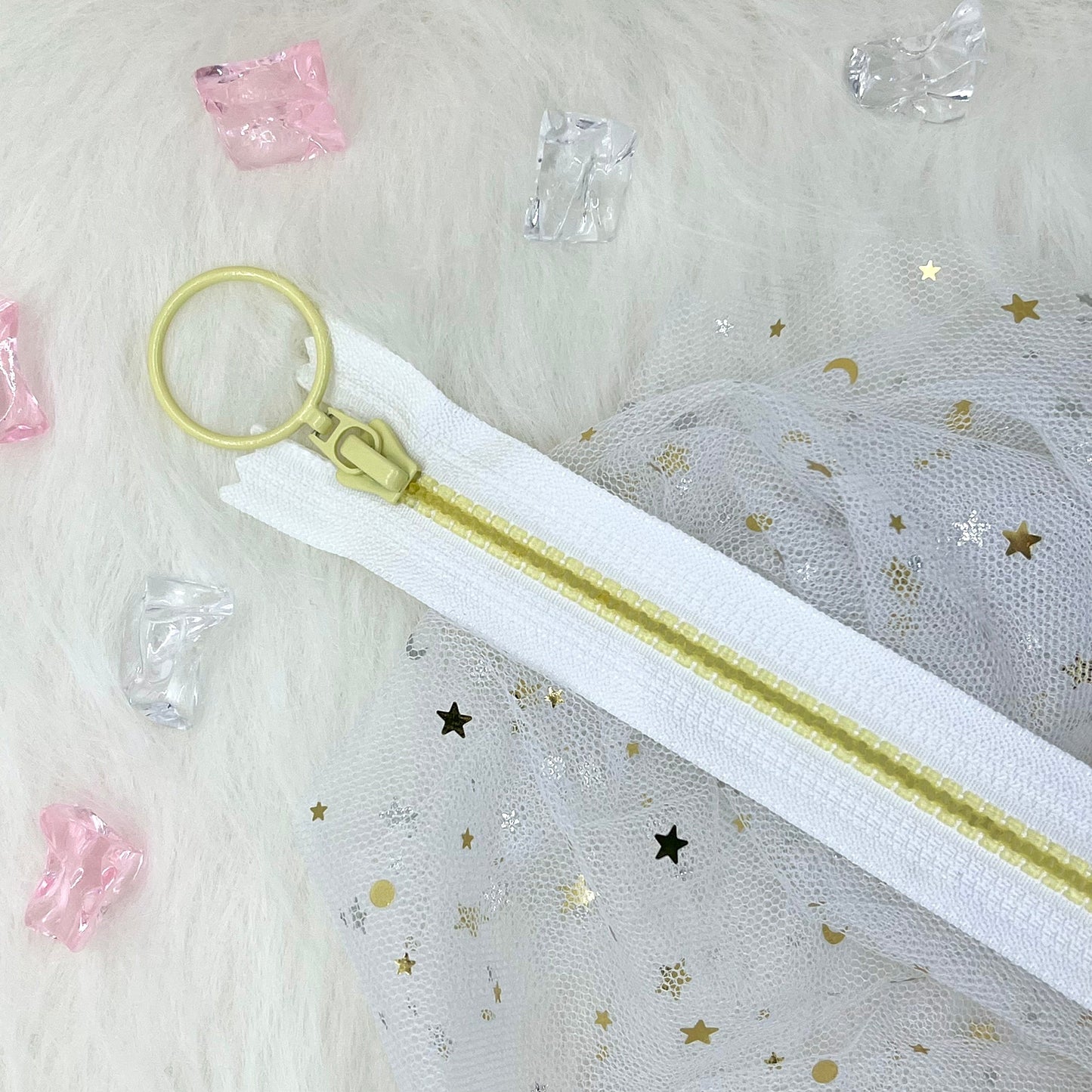 15cm Close-end Zipper (Round Hoop Pull)