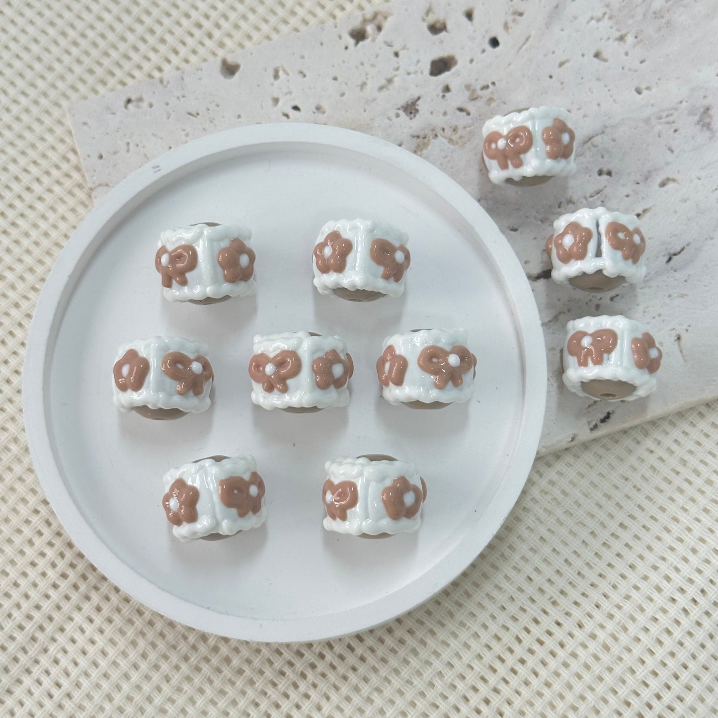 Handpainted Beads: Gizelle