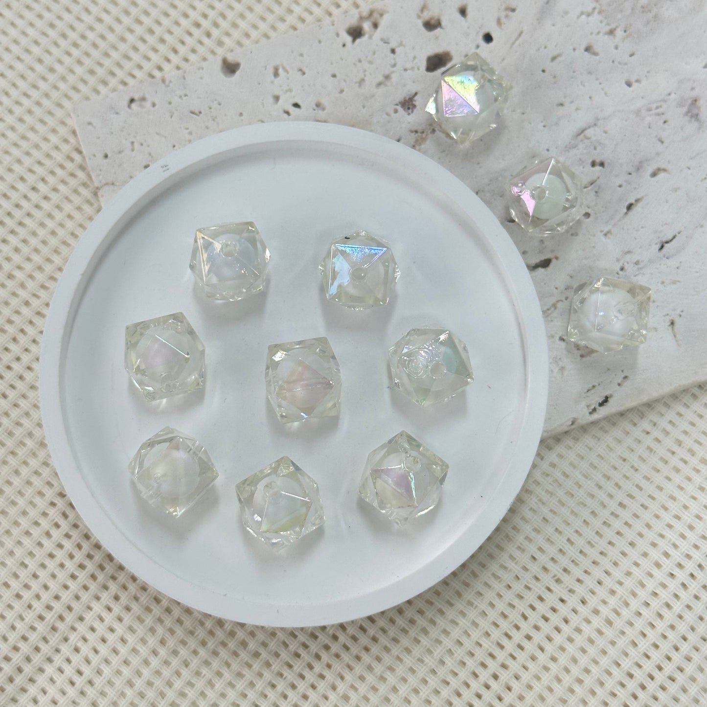 Acrylis Beads: Hexagons