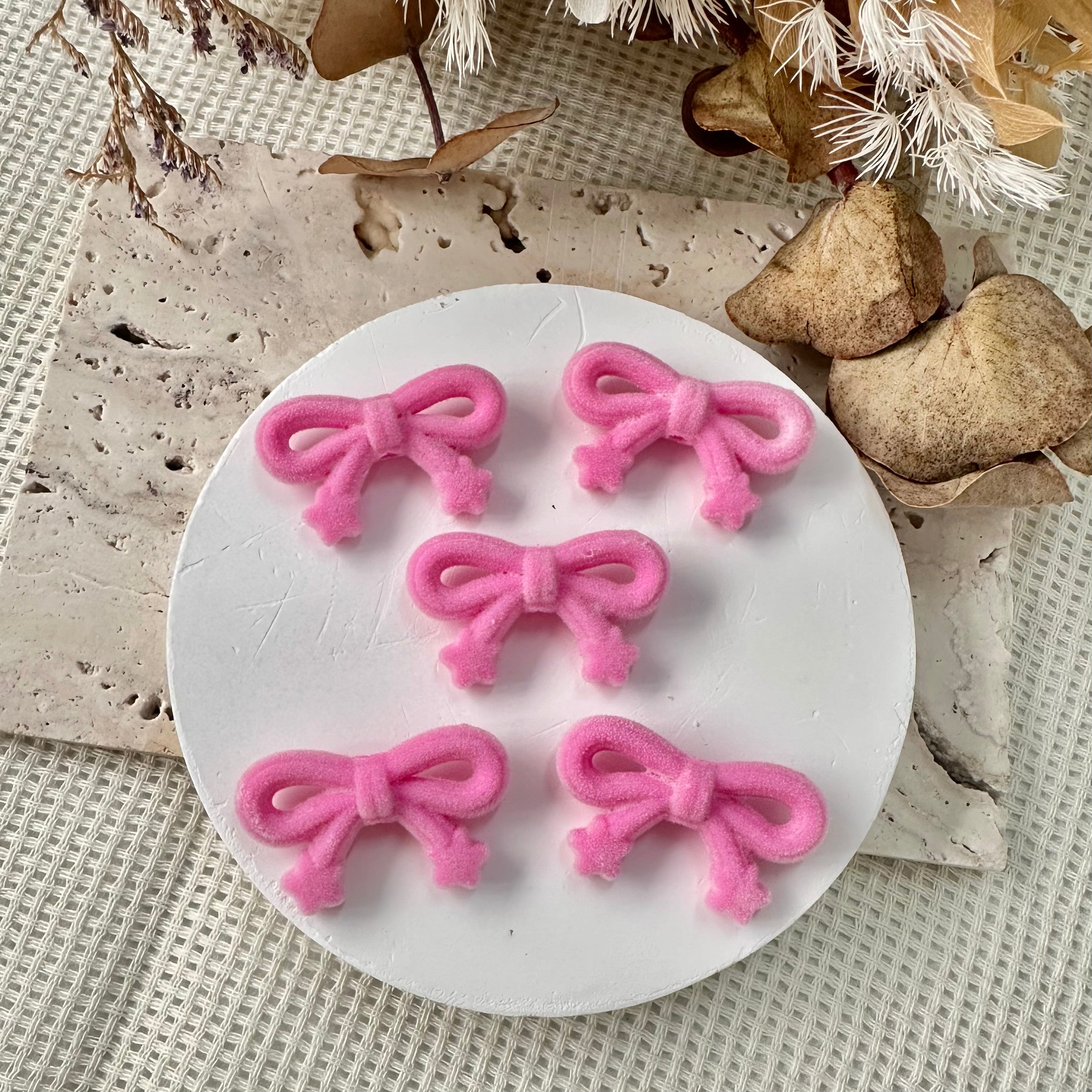 Velvet Beads: Ribbons (Assorted Colors) – Memo's Art House
