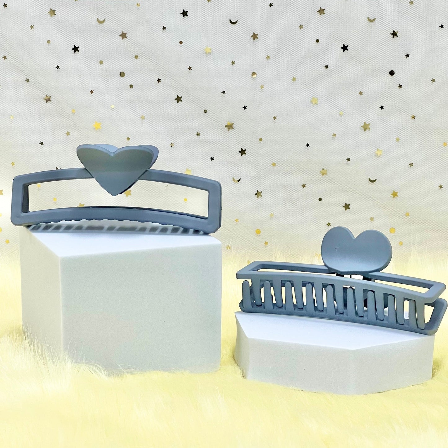 Matte Claw Clip: Boxed Heart Claw Clip (Assorted Colors)