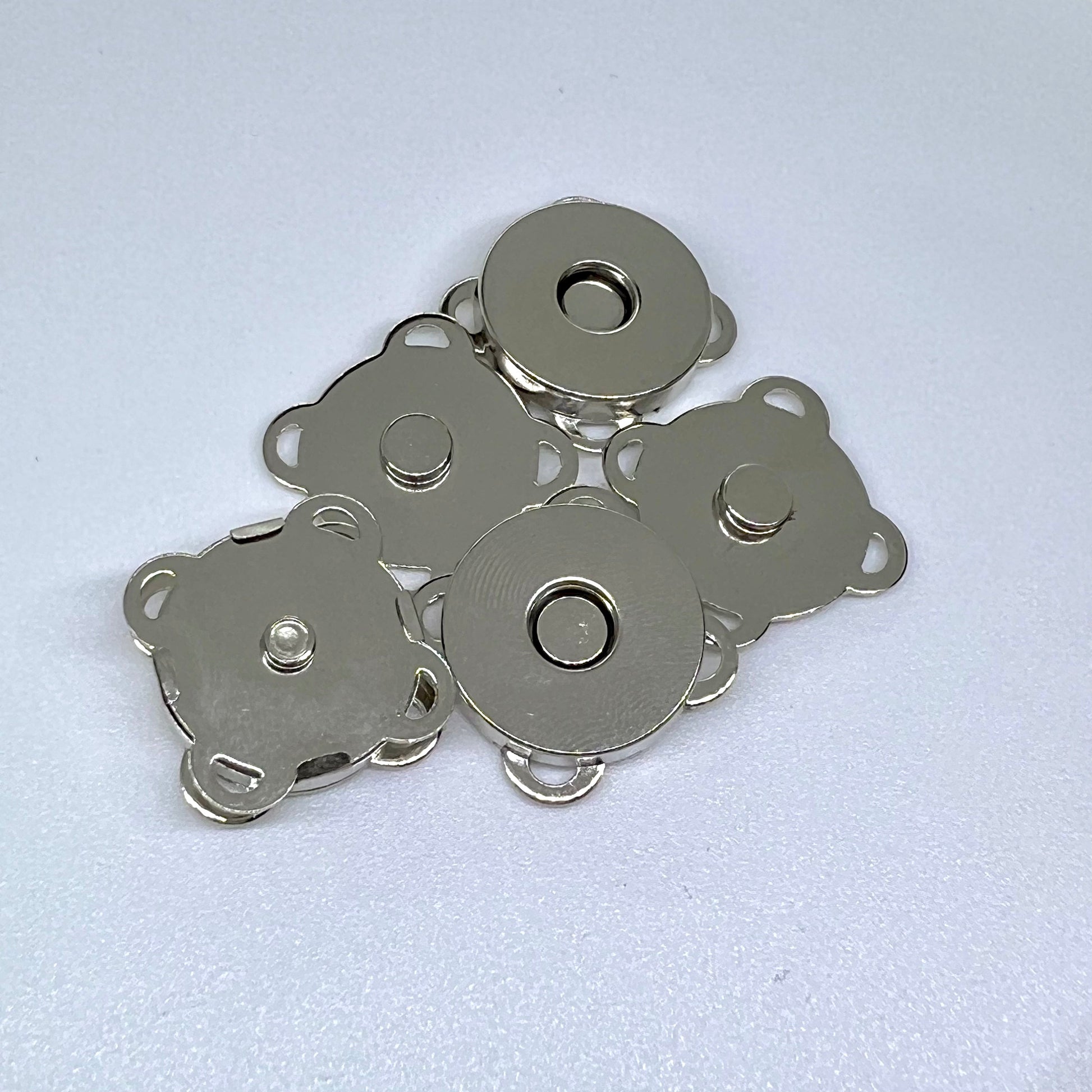 15mm/20mm Magnetic Button (Sew-On) – Memo's Art House