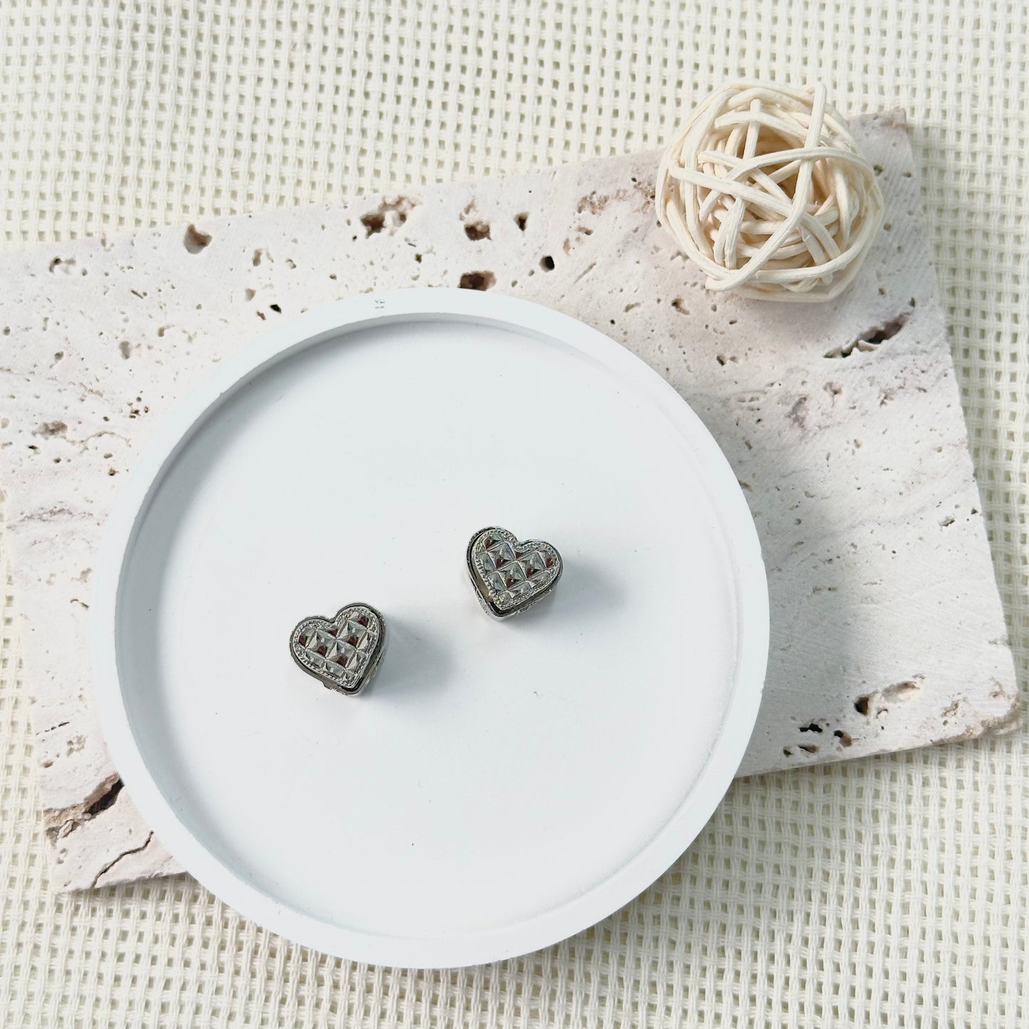 Metal Accessories: Draw String Bag (Assorted Shapes)