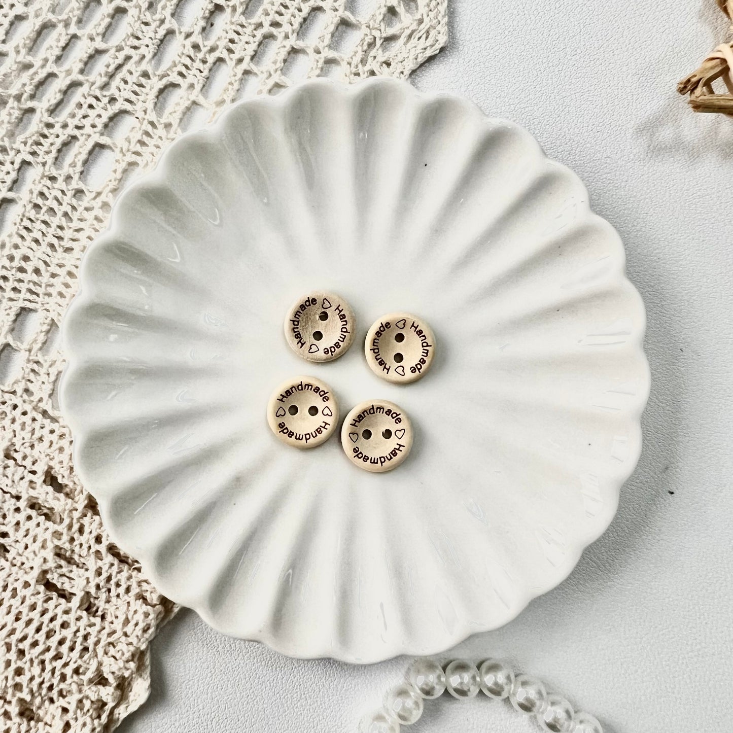 15/20/25mm Round Wooden "Handmade" Buttons