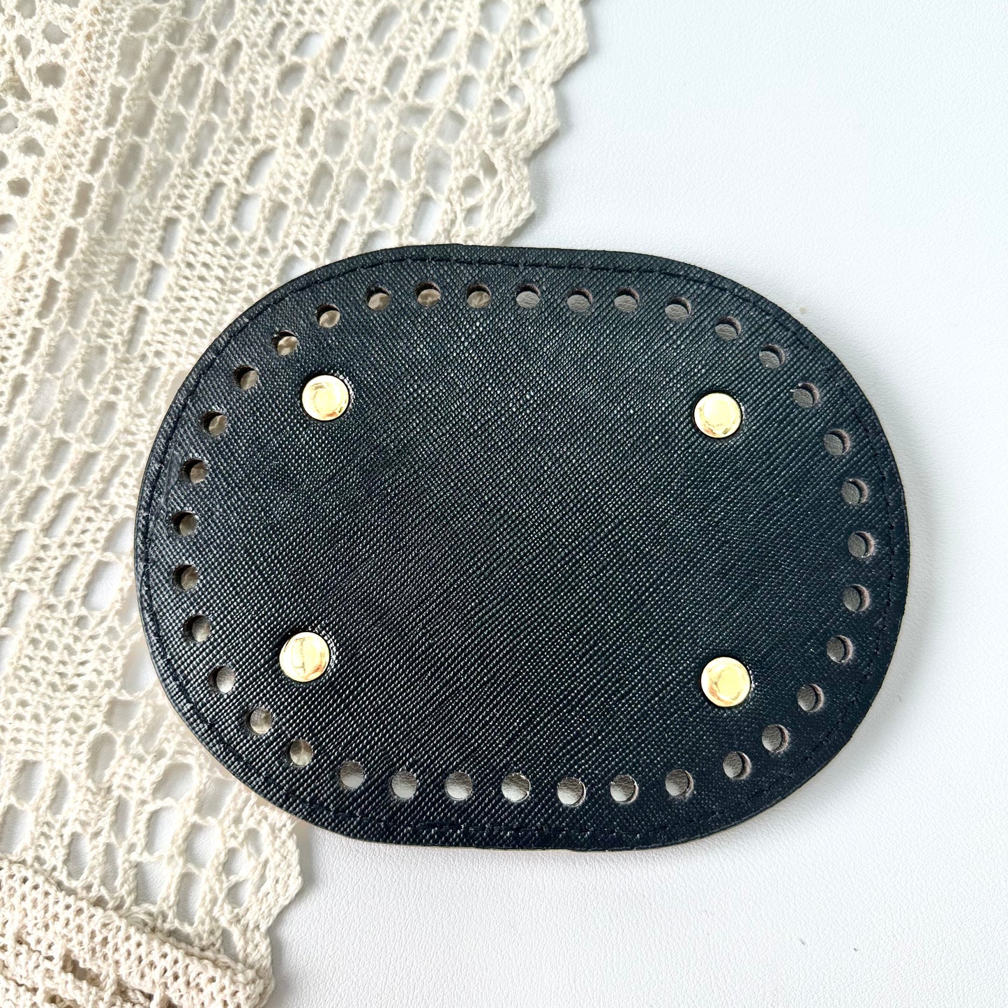 11 x 14cm Oval PU Bag Base