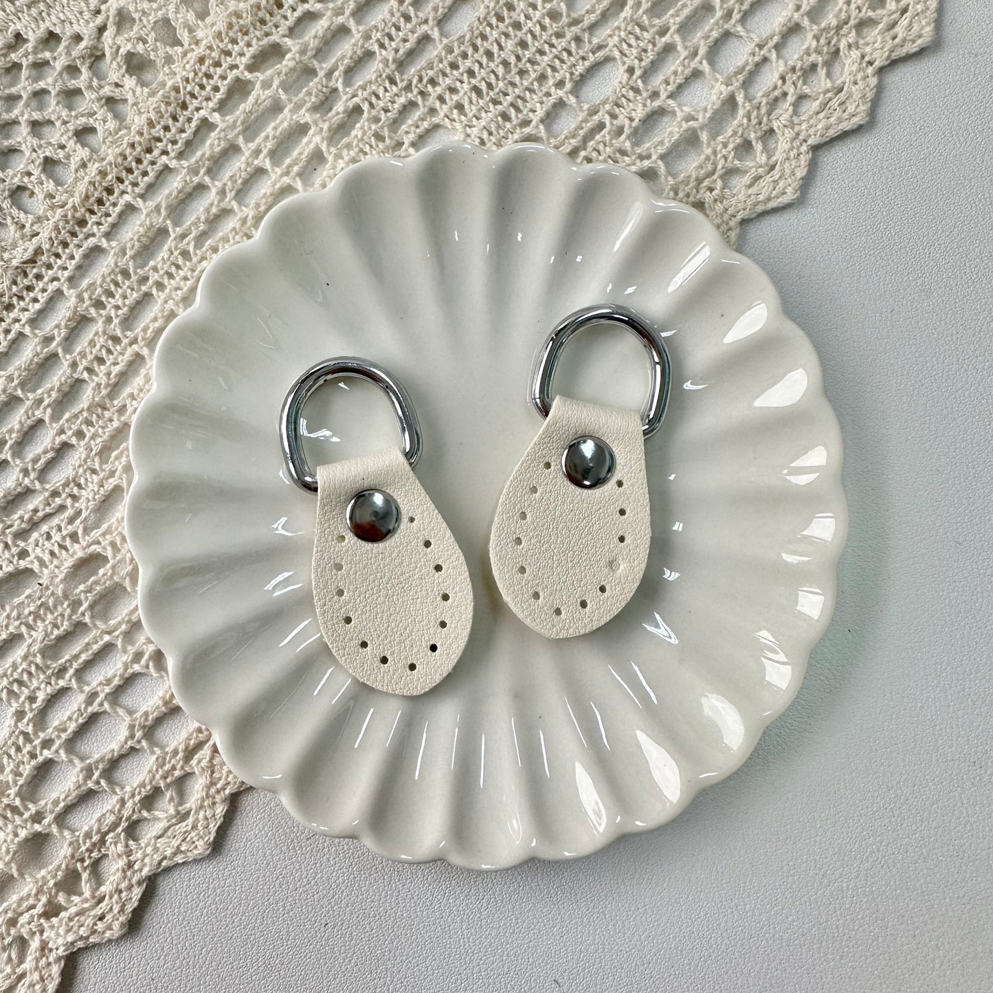 Metal D-ring Hoop with PU Leather (Sew-on)