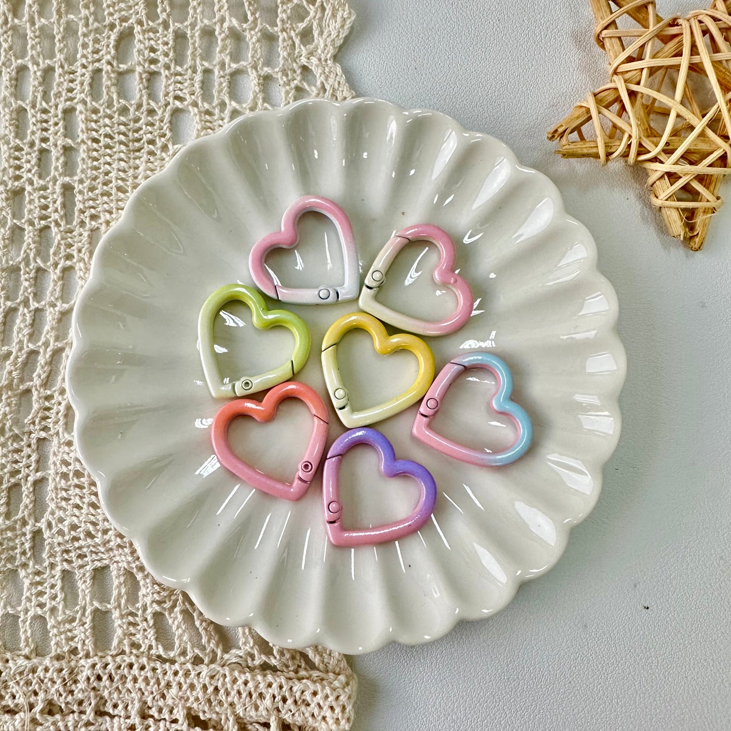 Heart Clasp Keyring (Assorted Colors)