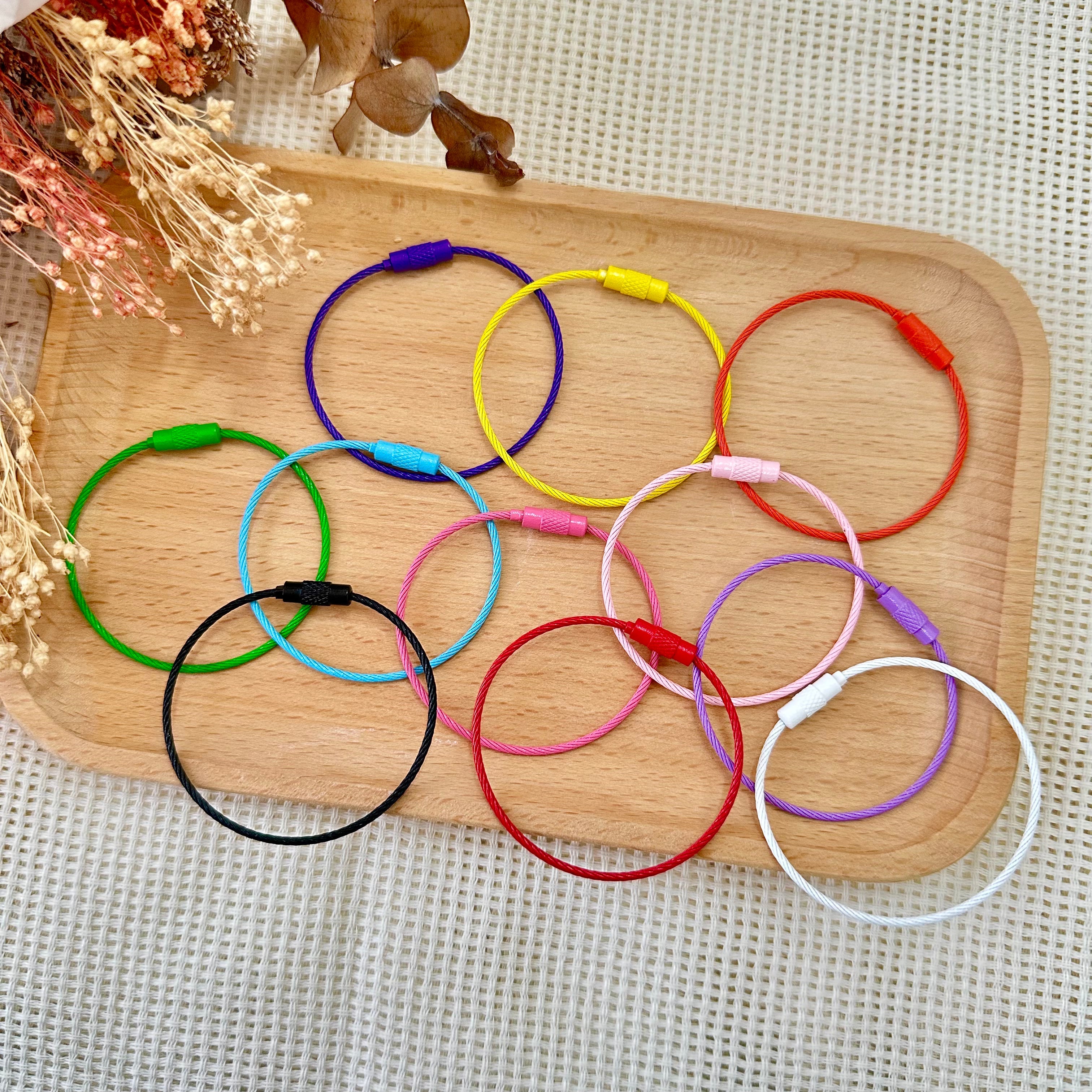 Wire Keychain Cable Loops (Assorted Colors) – Memo's Art House