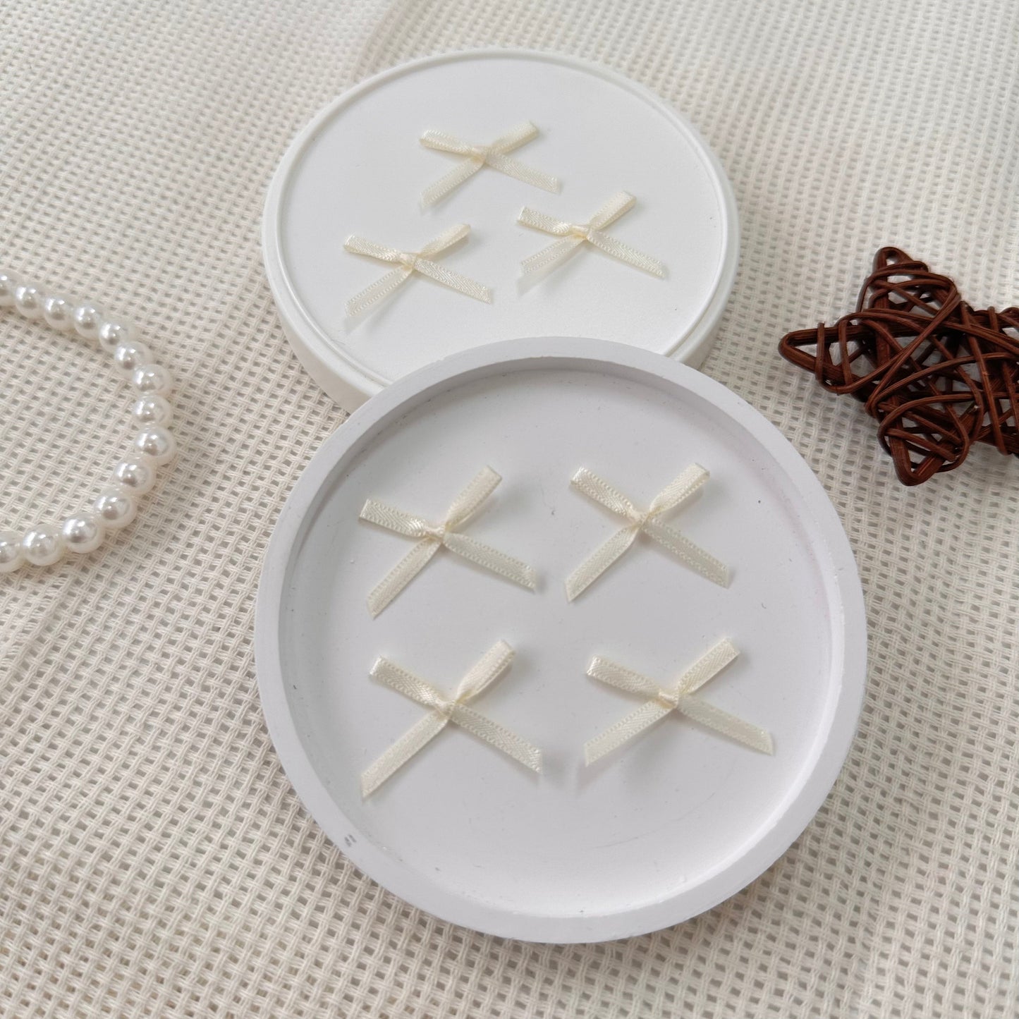 3cm Mini Satin Ribbon: Cream Yellow