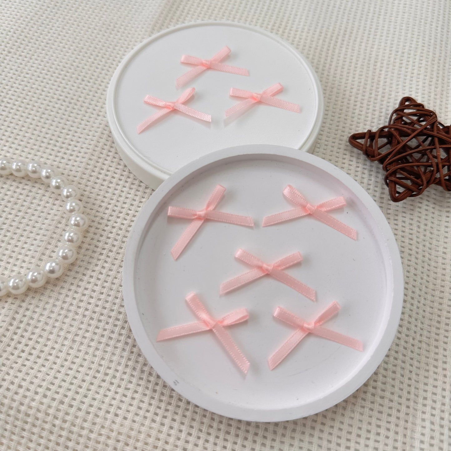 3cm Mini Satin Ribbon: Bright Pink