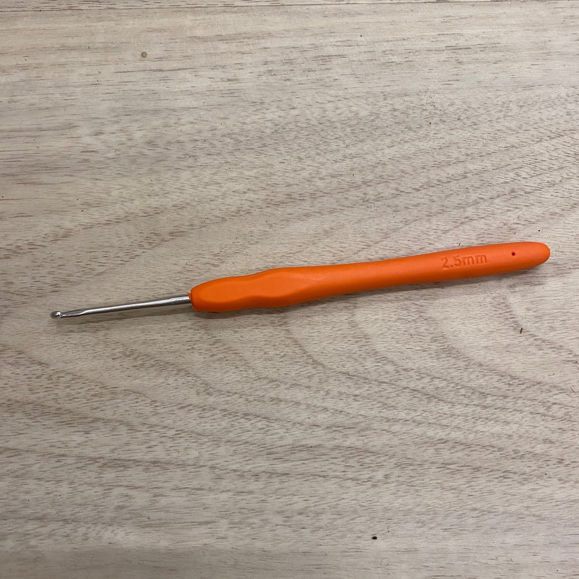 Crochet Hooks With Rubber Grip